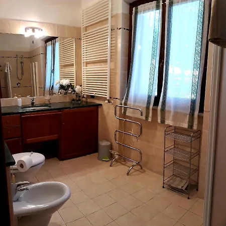 Casa Vacanze Al Melograno *